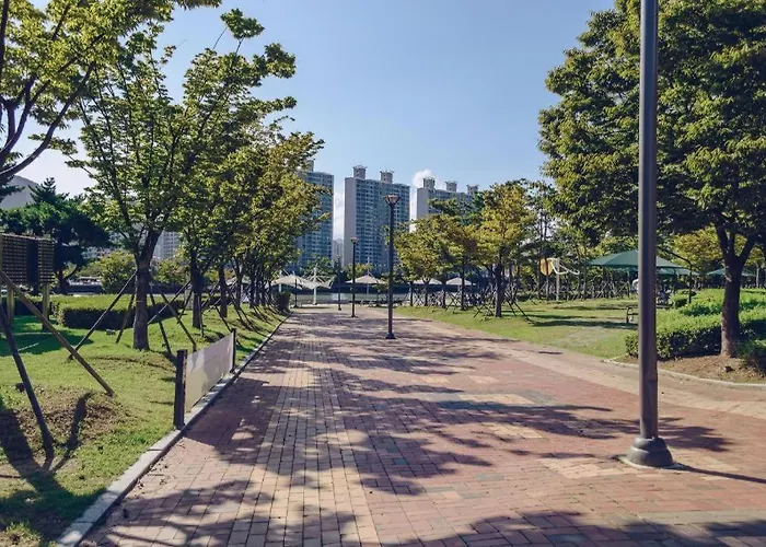 Homers 4* Busan