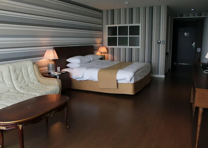 Homers Hotel